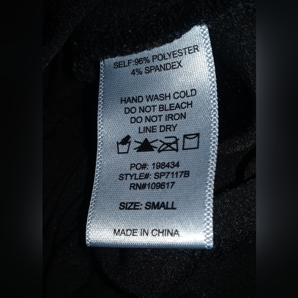 Stella Luce Women’s Black Pants Stretchy Size Small - Picture 4 of 5